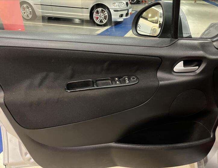Peugeot 207 18