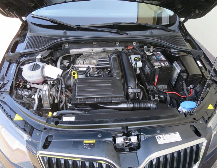 Škoda Octavia 14