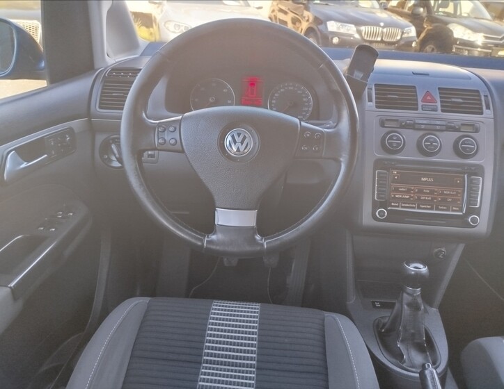 Volkswagen Touran 18