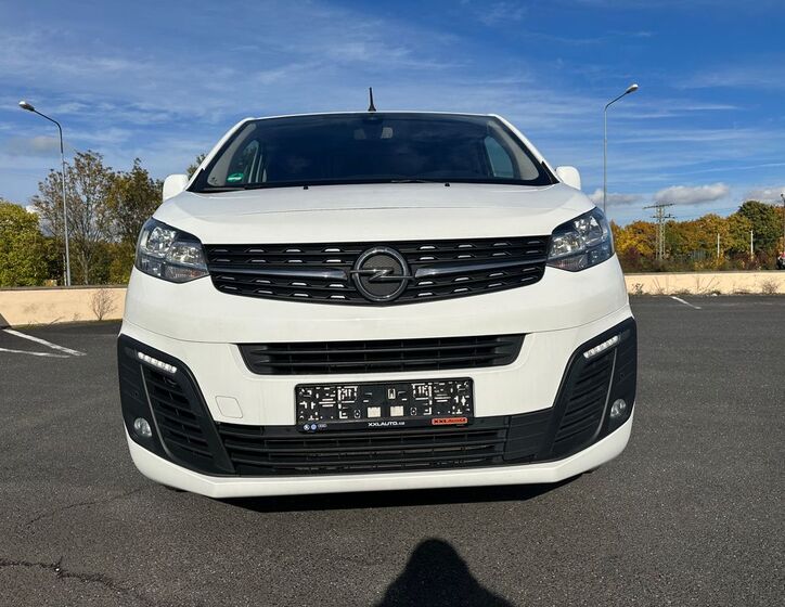 Opel Vivaro 2