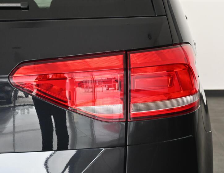 Volkswagen Touran 35