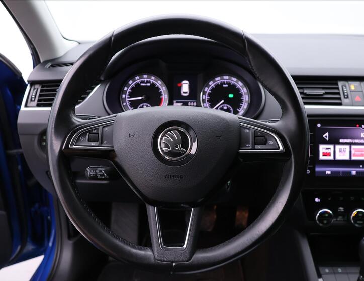 Škoda Octavia 16