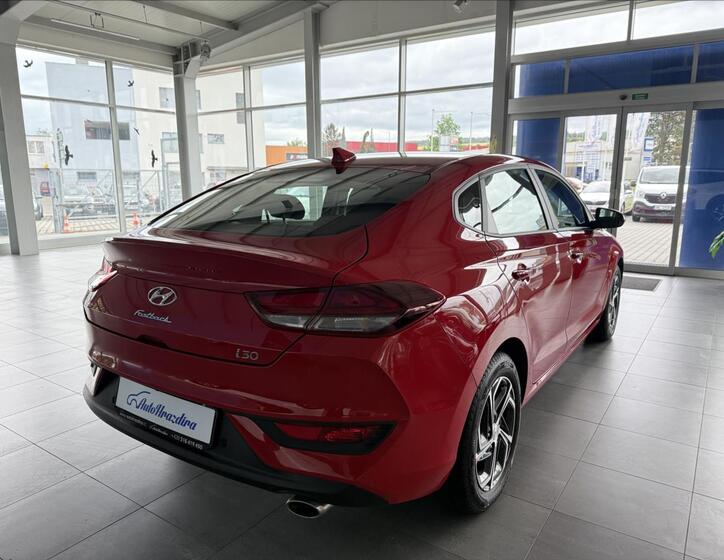 Hyundai i30 6
