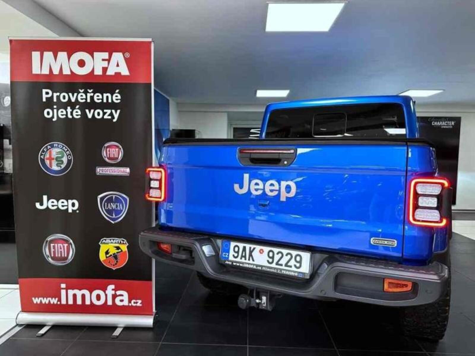 Jeep Gladiator 7