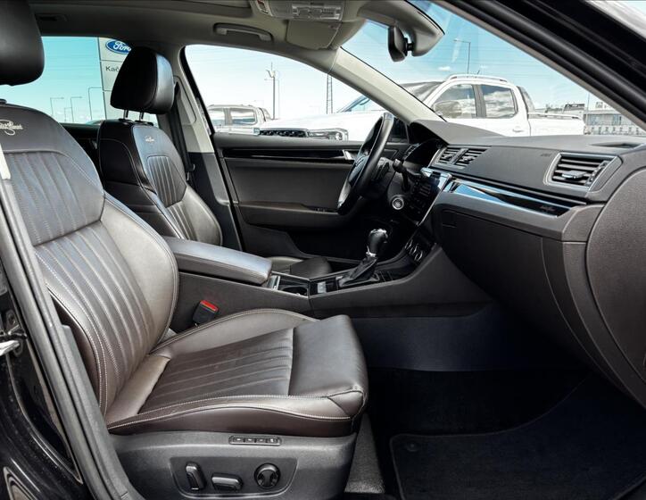 Škoda Superb 18
