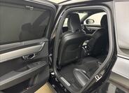 Volvo V90 35