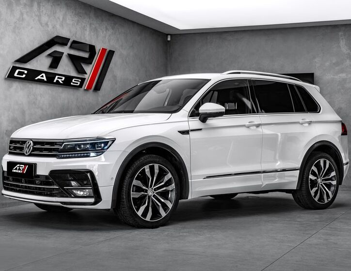 Volkswagen Tiguan 1