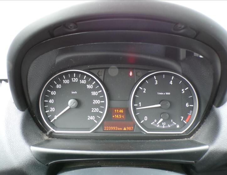 BMW Řada 1 8