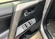 Toyota RAV4 12