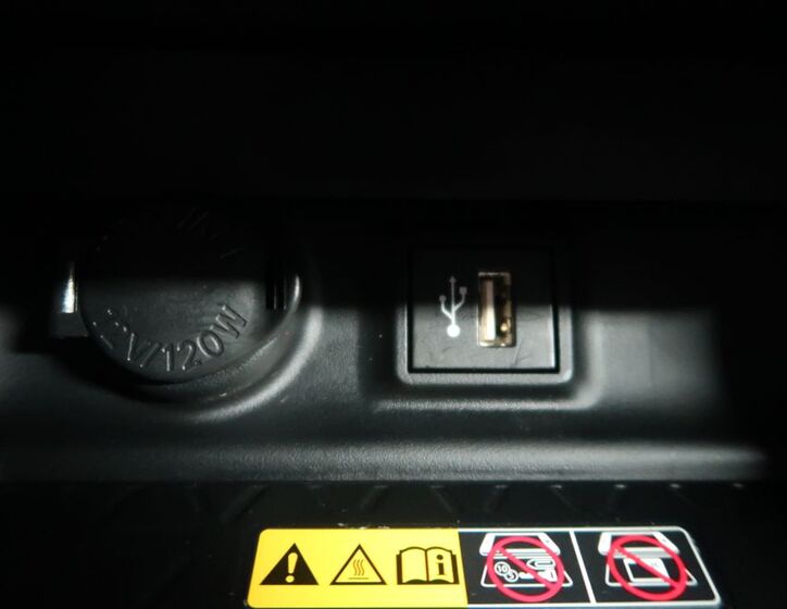 Toyota RAV4 35