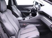Peugeot 5008 12