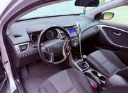 Hyundai i30 13