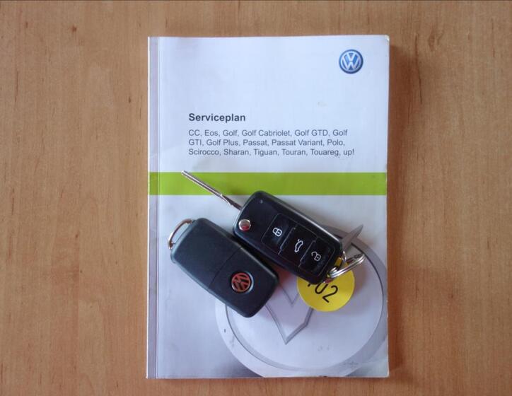 Volkswagen Golf 38