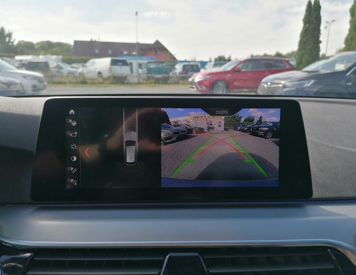 BMW Řada 5 12