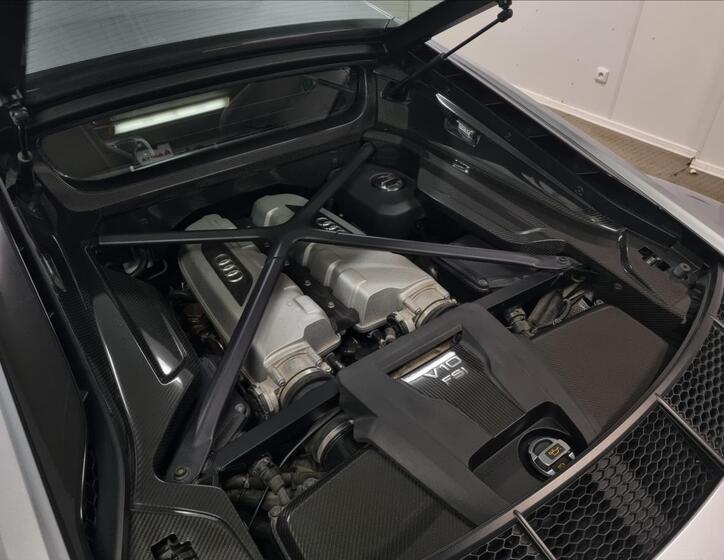 Audi R8 31