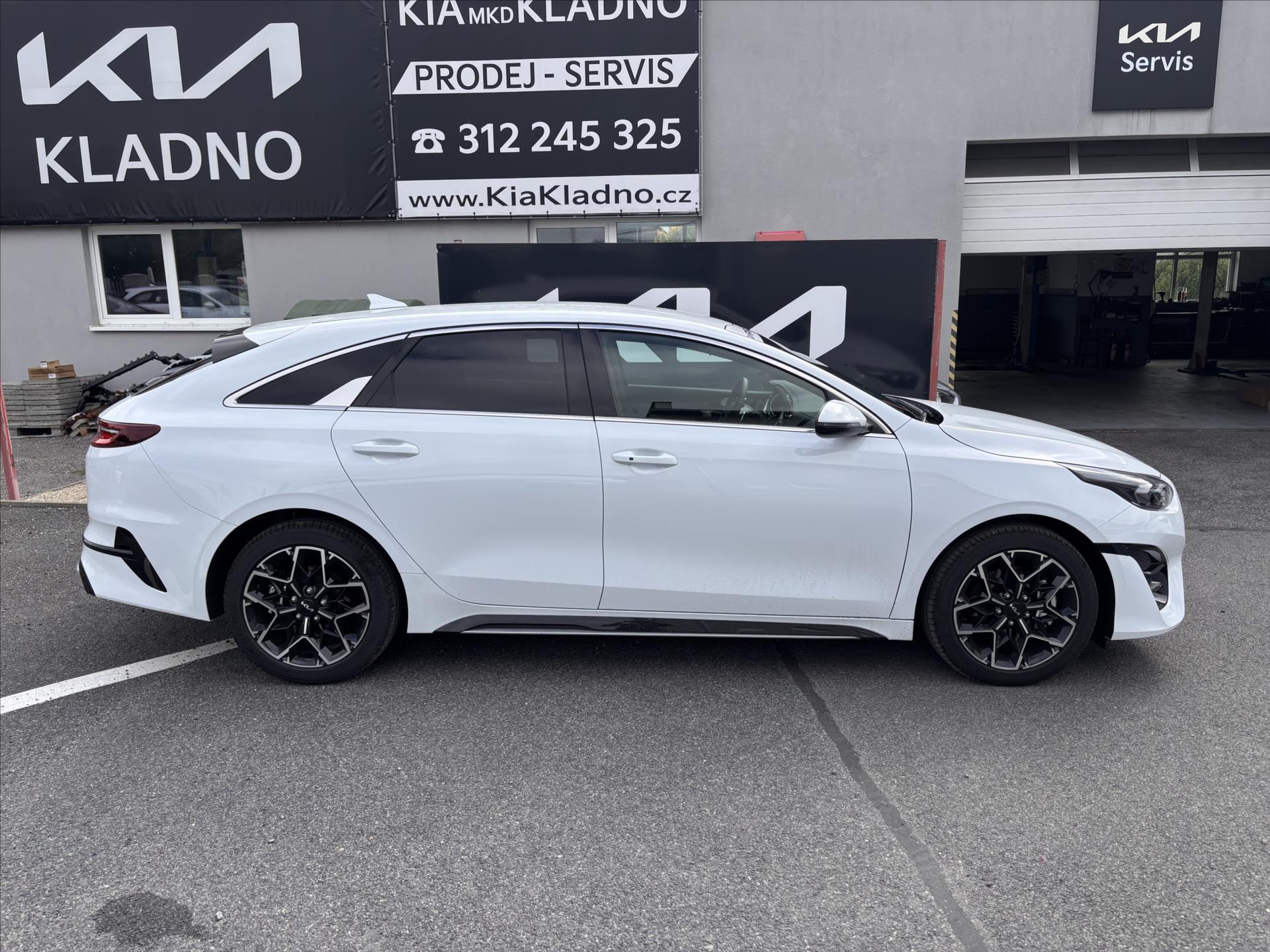 KIA ProCeed