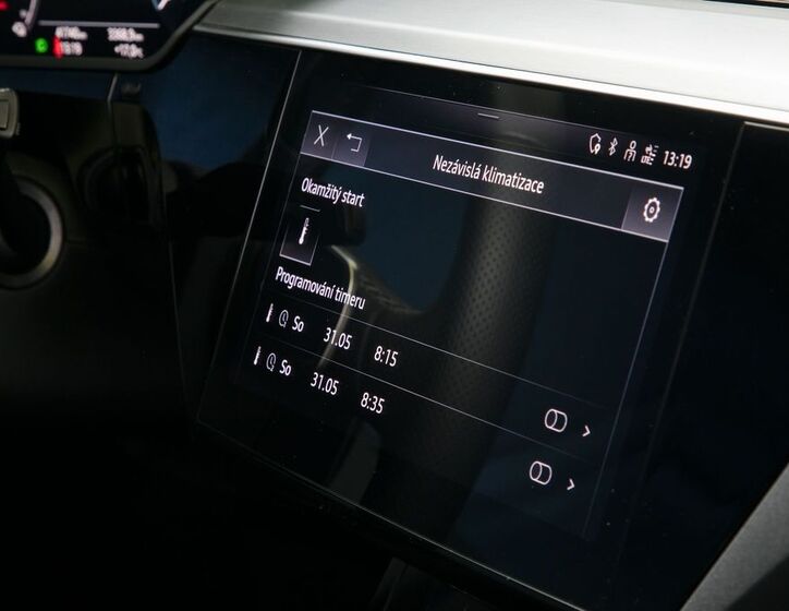 Audi e-tron 27