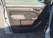 Volkswagen Touran 9