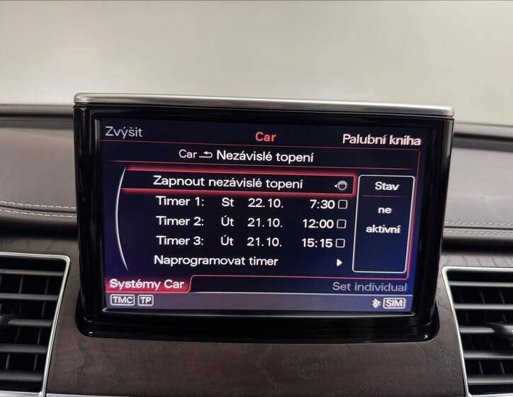 Audi A8 23