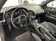 Audi R8 33