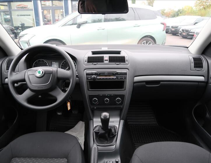 Škoda Octavia 15