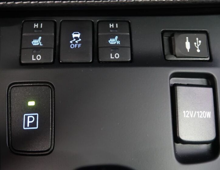 Toyota Auris 28