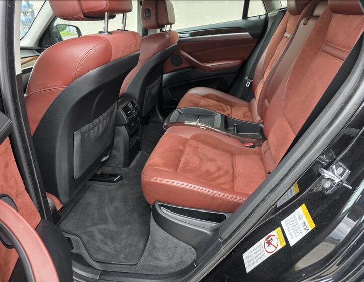 BMW X6 21