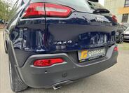 Jeep Cherokee 8