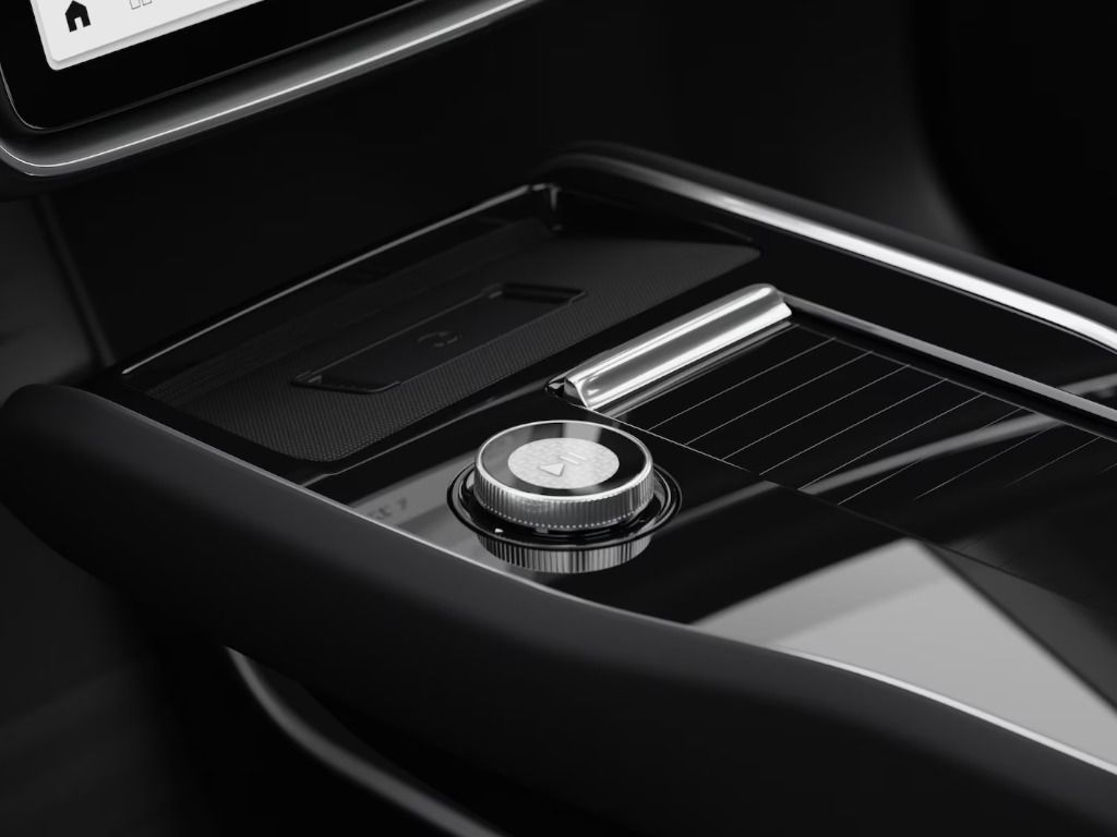 Volvo EX90