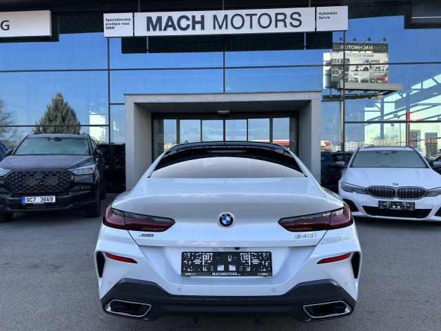 BMW Řada 8