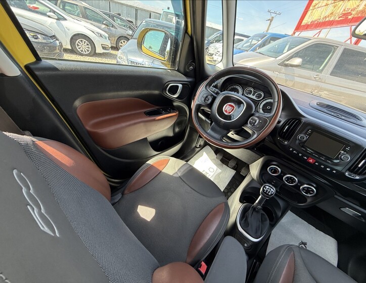 Fiat 500L 28