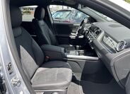 Mercedes-Benz GLA 12
