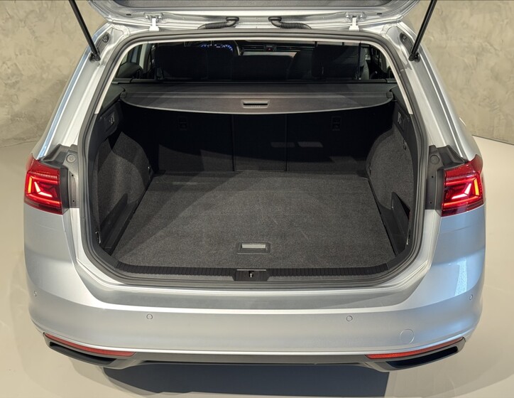 Volkswagen Passat 12