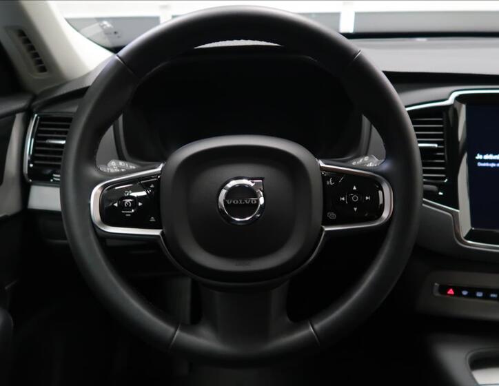 Volvo XC90 14