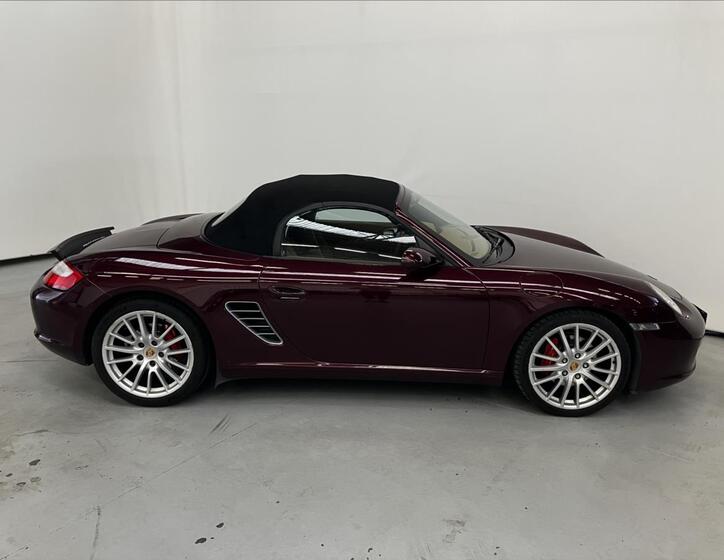 Porsche Boxster 3