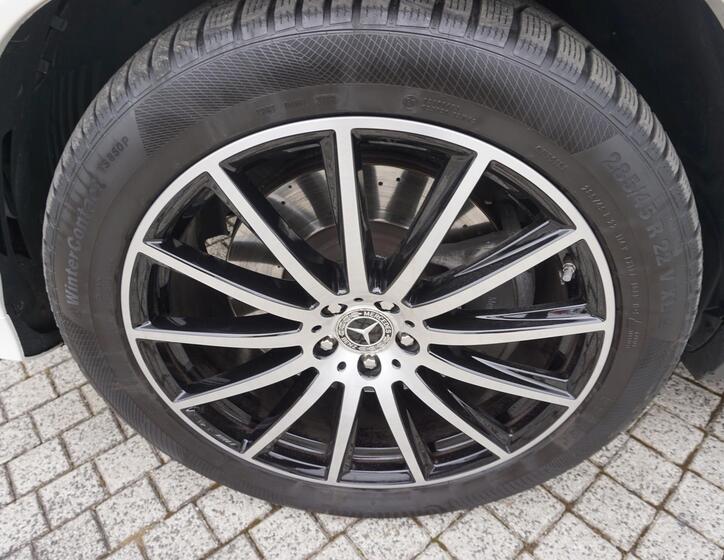 Mercedes-Benz GLS 18
