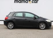 Toyota Auris 8