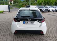 Toyota Yaris 13