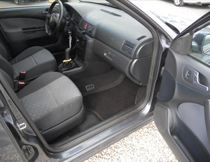 Škoda Octavia 19