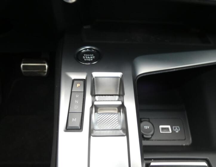 Peugeot 308 11