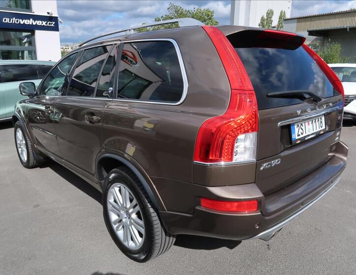 Volvo XC90 4