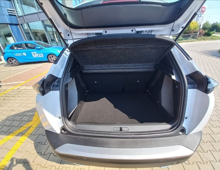 Peugeot 2008 5