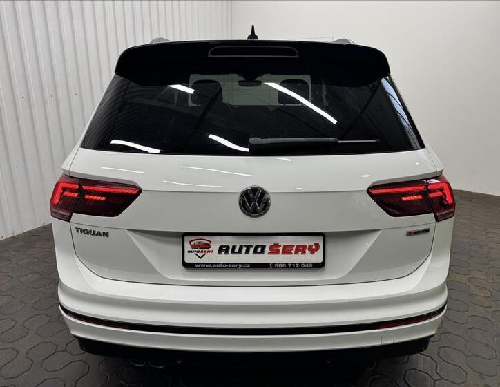 Volkswagen Tiguan 7