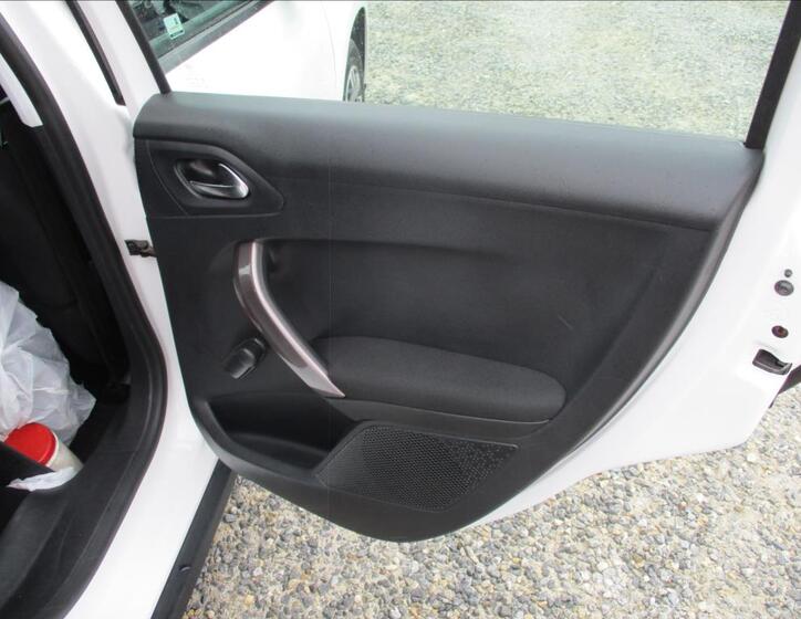 Peugeot 2008 15