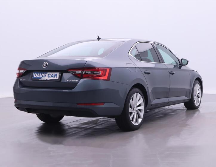 Škoda Superb 7