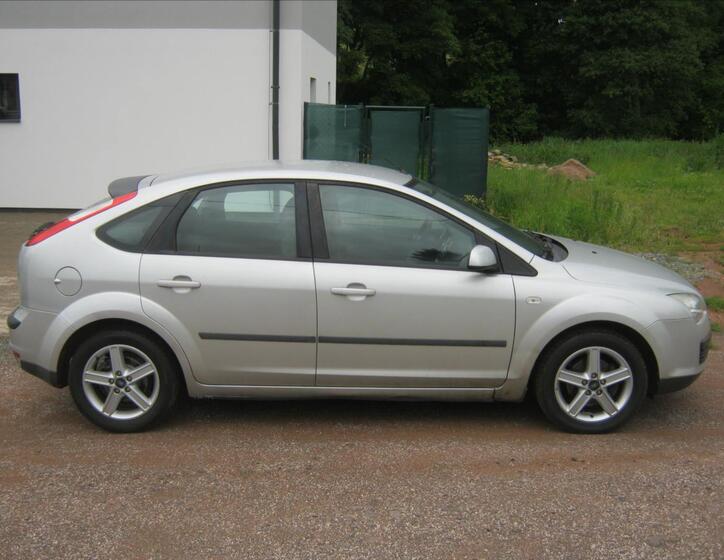 Ford Focus 7