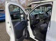 Opel Vivaro 10