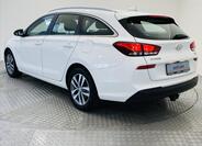Hyundai i30 23