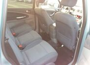 Ford S-MAX 12