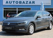 Volkswagen Passat 1